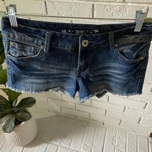 Size 5 Juniors Short Denim Shorts